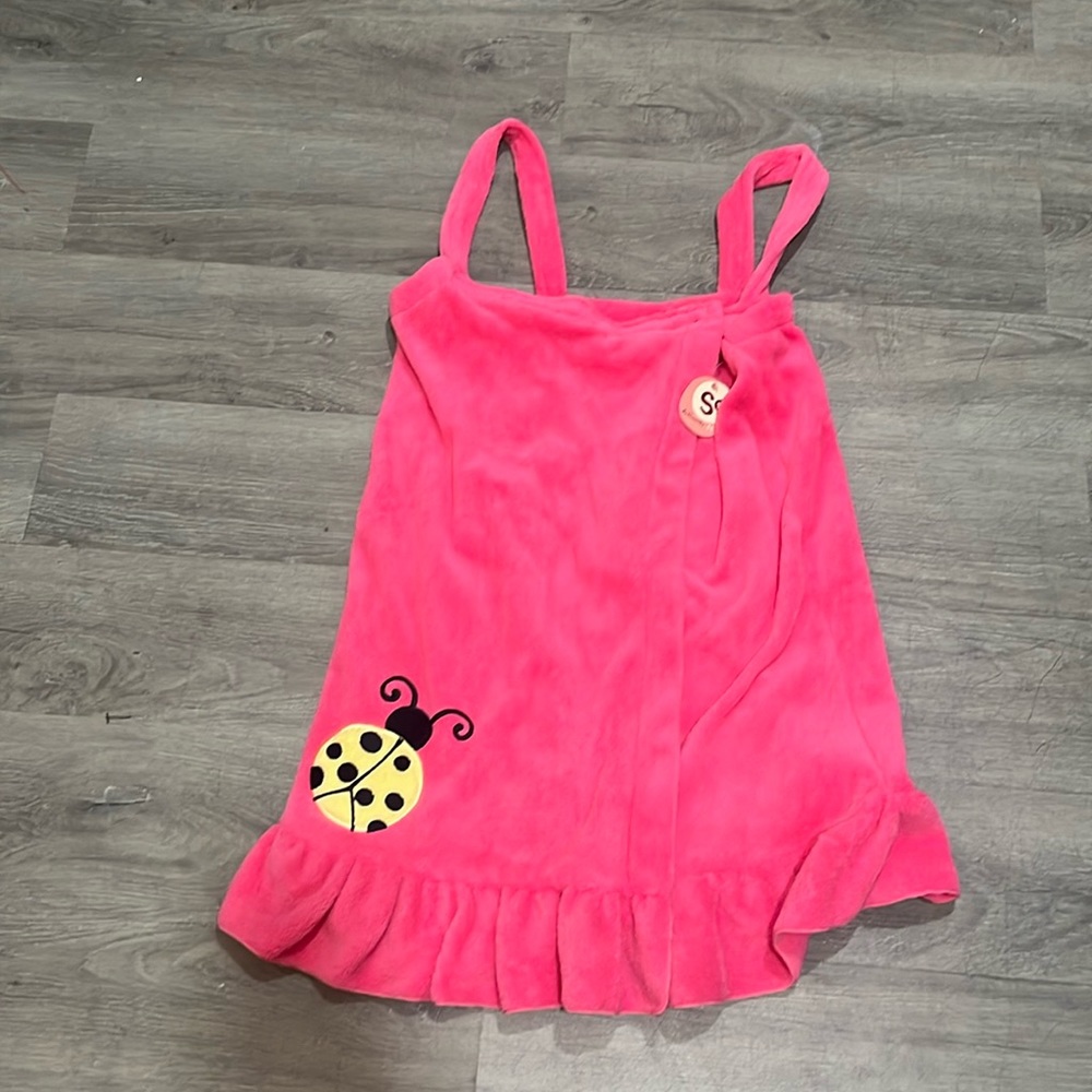 NWT So hot pink terry robe